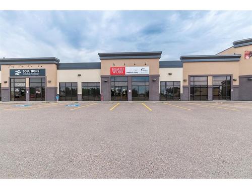 1/3-2020 Strachan Road Se, Medicine Hat, AB 