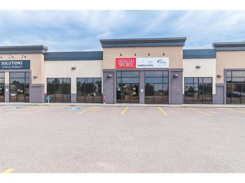 1/3-2020 Strachan Road Se, Medicine Hat, AB 