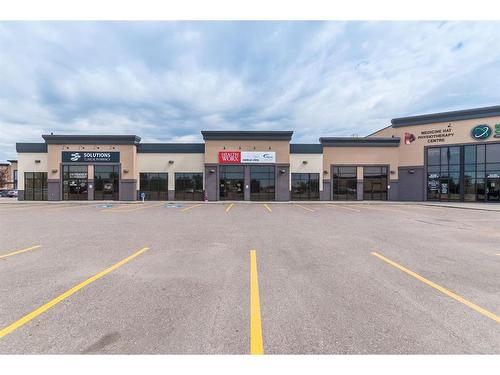 1/3-2020 Strachan Road Se, Medicine Hat, AB 