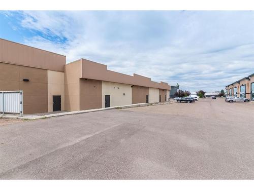 1/3-2020 Strachan Road Se, Medicine Hat, AB 