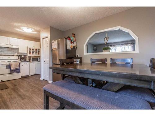 31 Rae Court Se, Medicine Hat, AB - Indoor