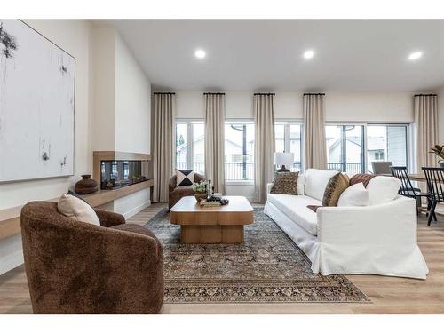 124 Hamptons Crescent Se, Medicine Hat, AB - Indoor Photo Showing Living Room