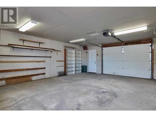 2298 Higdon Avenue Se, Medicine Hat, AB - Indoor Photo Showing Garage