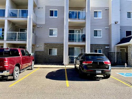 114-1616 Saamis Drive Nw, Medicine Hat, AB - Outdoor With Facade