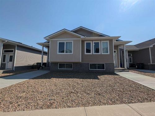 5354 Southlands Drive Se, Medicine Hat, AB - Outdoor With Facade