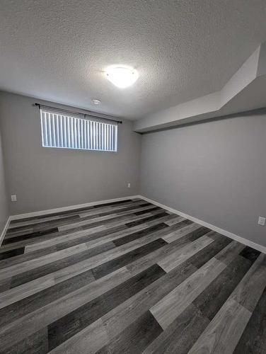 5354 Southlands Drive Se, Medicine Hat, AB - Indoor Photo Showing Other Room