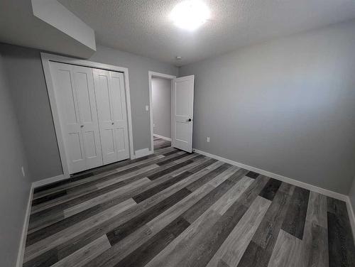 5354 Southlands Drive Se, Medicine Hat, AB - Indoor Photo Showing Other Room