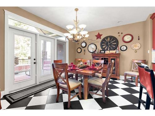 210 6 Avenue, Rural Cypress County, AB - Indoor Photo Showing Dining Room