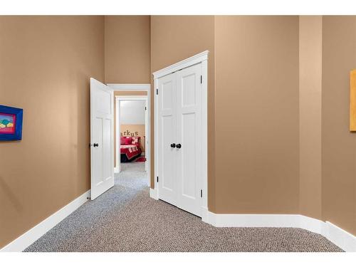 210 6 Avenue, Rural Cypress County, AB - Indoor Photo Showing Other Room