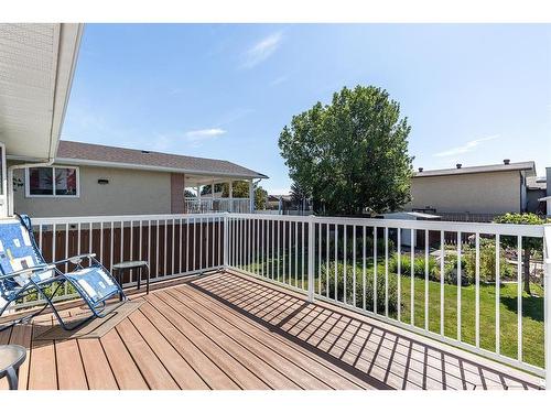 93 Clelland Crescent Se, Medicine Hat, AB - Outdoor With Deck Patio Veranda With Exterior