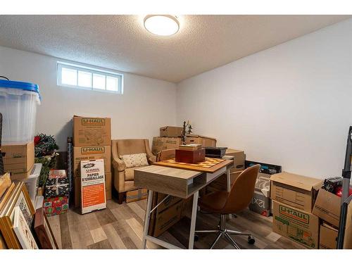 113 12 Street Se, Medicine Hat, AB - Indoor Photo Showing Other Room