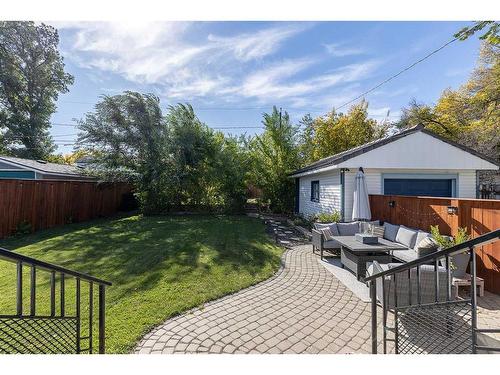 113 12 Street Se, Medicine Hat, AB - Outdoor