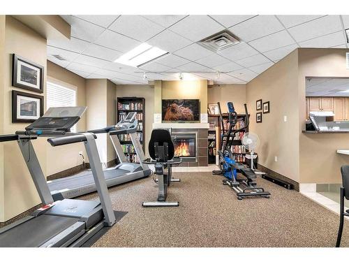 113-194 Sunrise Circle Sw, Medicine Hat, AB - Indoor Photo Showing Gym Room