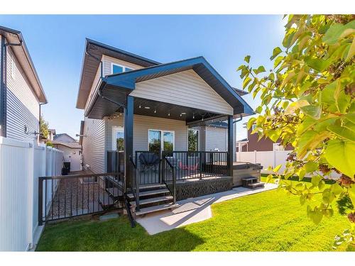 96 Somerside Way Se, Medicine Hat, AB - Outdoor With Deck Patio Veranda