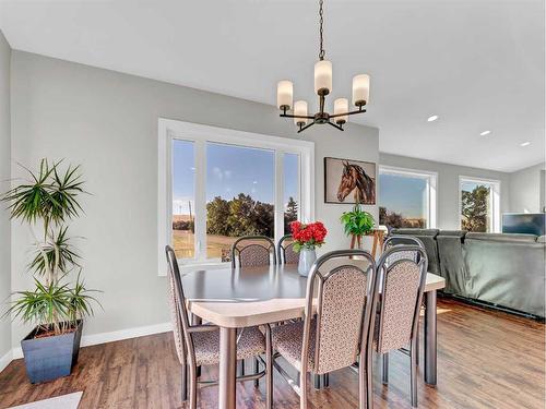 11016 Range Road 34, Rural Cypress County, AB - Indoor Photo Showing Dining Room