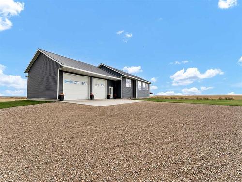 11016 Range Road 34, Rural Cypress County, AB - Outdoor