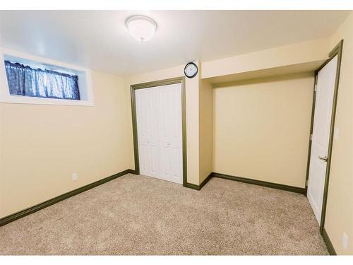 4601 55 Street, Stettler, AB - Indoor Photo Showing Other Room