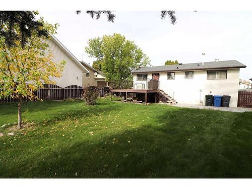 144 Seven Persons Crescent Sw, Medicine Hat, AB - Outdoor With Deck Patio Veranda With Backyard With Exterior