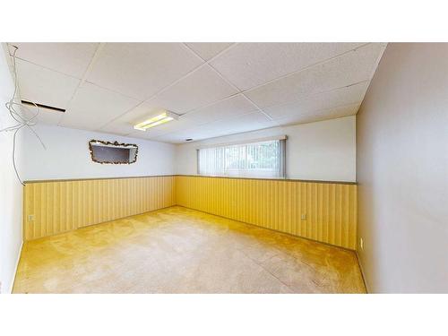 144 Seven Persons Crescent Sw, Medicine Hat, AB - Indoor