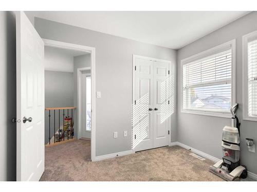 438 Vista Drive Se, Medicine Hat, AB - Indoor