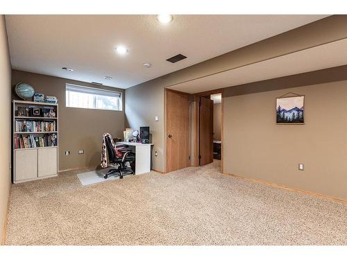 499 Vista Drive Se, Medicine Hat, AB - Indoor