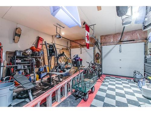 251 Hamptons Way Se, Medicine Hat, AB - Indoor Photo Showing Garage