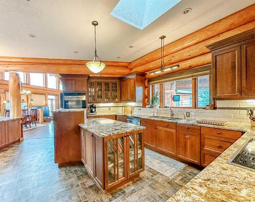 39577 Range Road 20-1, Rural Stettler No. 6, County Of, AB - Indoor Photo Showing Kitchen