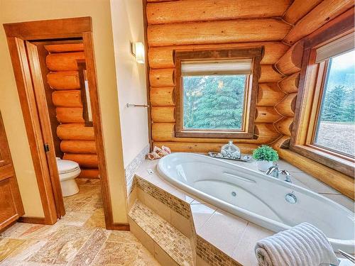 39577 Range Road 20-1, Rural Stettler No. 6, County Of, AB - Indoor Photo Showing Bathroom