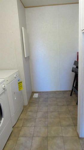 363 Wheatley Place, Tilley, AB - Indoor Photo Showing Laundry Room