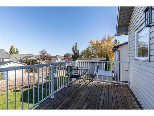 20 Cottonwood Close Sw, Medicine Hat, AB - Outdoor With Deck Patio Veranda With Exterior