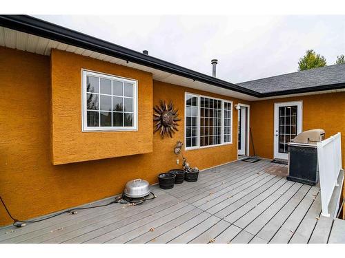 60 Turner Circle Se, Medicine Hat, AB - Outdoor With Deck Patio Veranda With Exterior