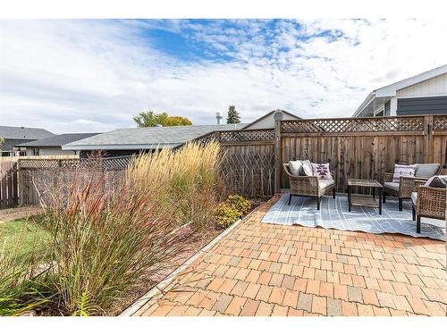 454 Hilton Crescent Ne, Medicine Hat, AB - Outdoor With Deck Patio Veranda