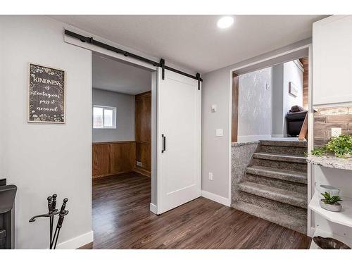 409 3 Street, Rural Cypress County, AB - Indoor Photo Showing Other Room