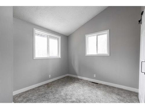 409 3 Street, Rural Cypress County, AB - Indoor Photo Showing Other Room