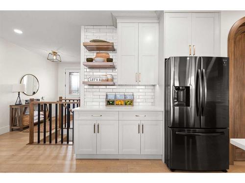 302 Yuma Court, Dunmore, AB - Indoor Photo Showing Kitchen