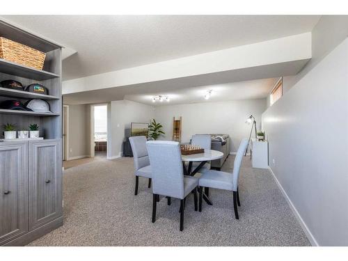 24 Terrace Place Ne, Medicine Hat, AB - Indoor Photo Showing Dining Room