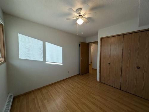 102-3090 15 Avenue Se, Medicine Hat, AB - Indoor Photo Showing Other Room