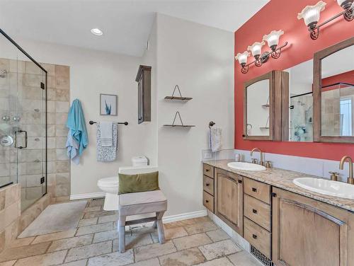 115 Terrace View Ne, Medicine Hat, AB - Indoor Photo Showing Bathroom