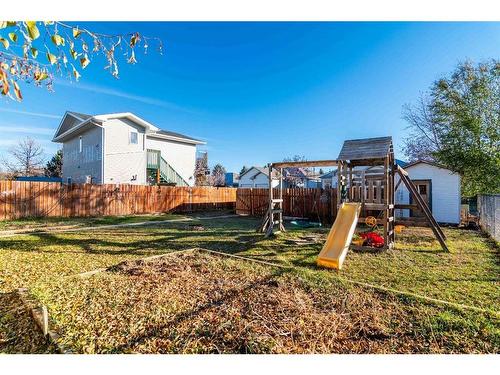 353 Woodman Avenue Se, Medicine Hat, AB - Outdoor