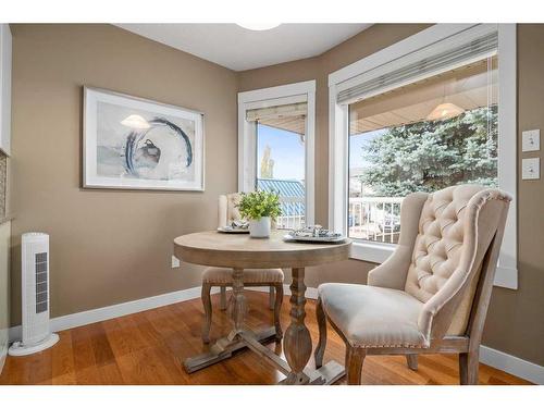 128 Preston Avenue Ne, Medicine Hat, AB - Indoor Photo Showing Dining Room