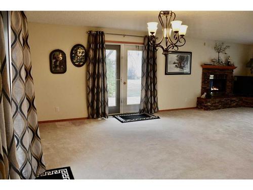 8501 Highway 570, Oyen, AB - Indoor Photo Showing Other Room