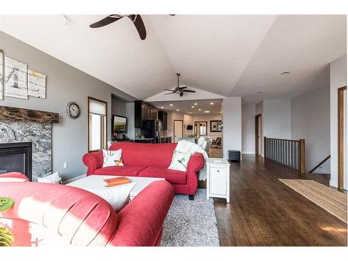 67 Vintage Meadows Place Se, Medicine Hat, AB - Indoor Photo Showing Living Room With Fireplace