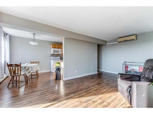 17-512 Mccutcheon Drive Nw, Medicine Hat, AB - Indoor