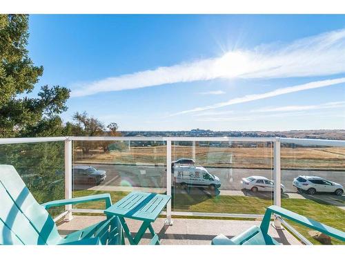 17-512 Mccutcheon Drive Nw, Medicine Hat, AB - Outdoor With Balcony With View