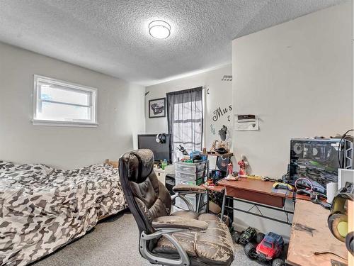 1137 & 1139 Kingsway Avenue Se, Medicine Hat, AB 