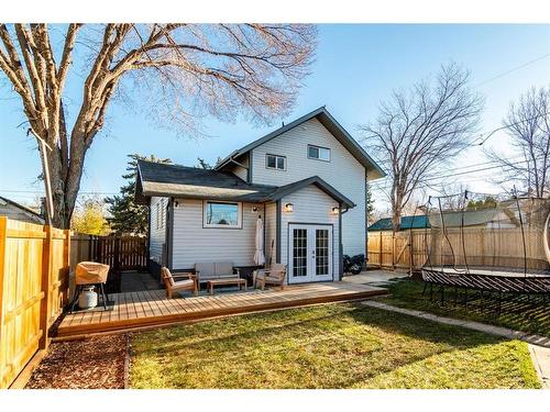 520A 2 Avenue Se, Medicine Hat, AB - Outdoor