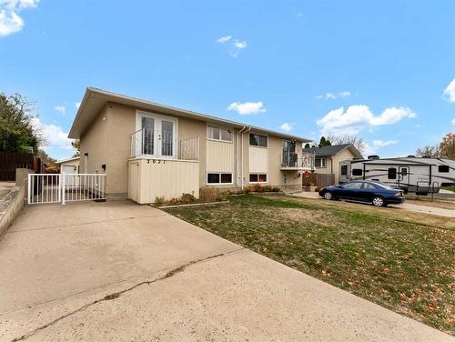 2021 Hawke Crescent Ne, Medicine Hat, AB - Outdoor