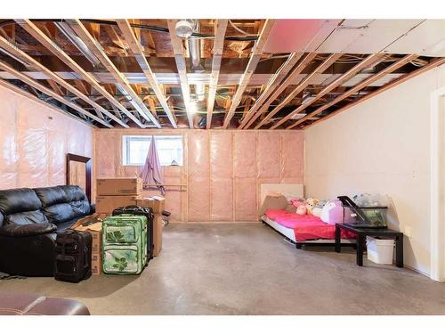 616 Vista Drive Se, Medicine Hat, AB - Indoor Photo Showing Basement