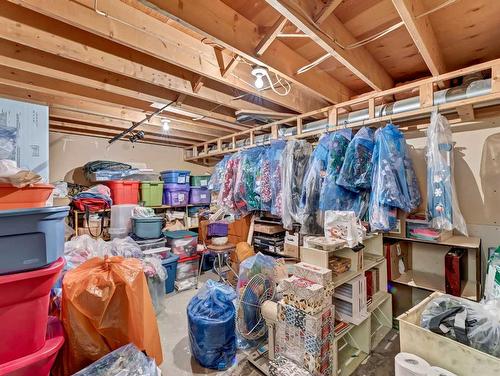 84 Saunders Crescent Se, Medicine Hat, AB - Indoor With Storage