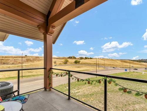 537-201 River Ridge Drive Nw, Medicine Hat, AB - Outdoor With View With Exterior